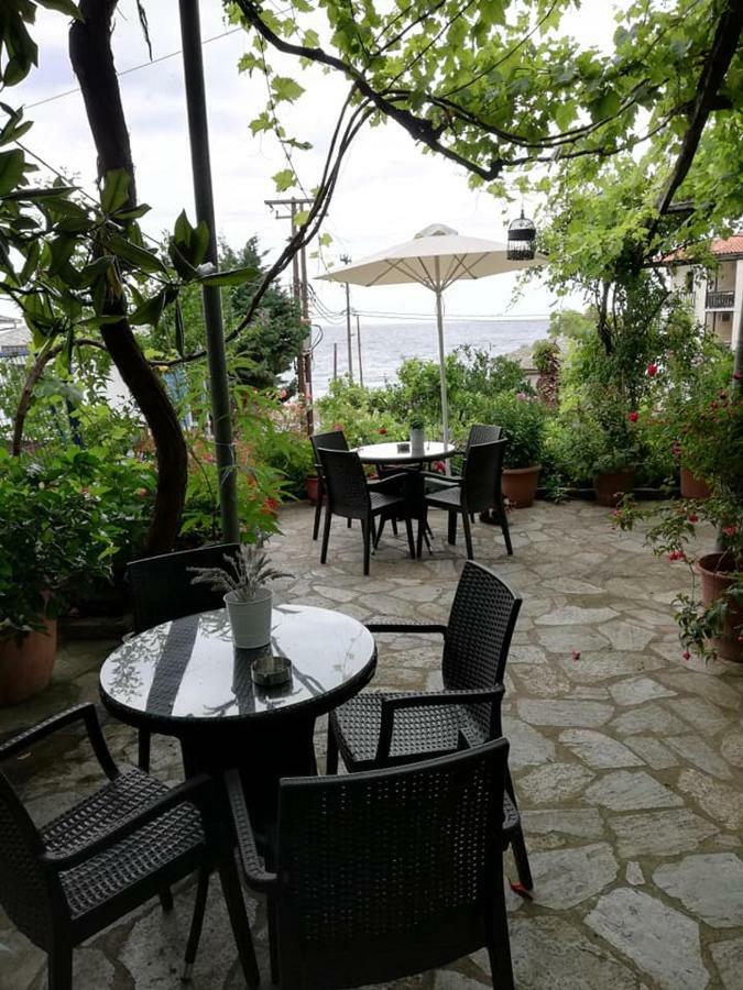 Hotel Erato خوريفتون المظهر الخارجي الصورة